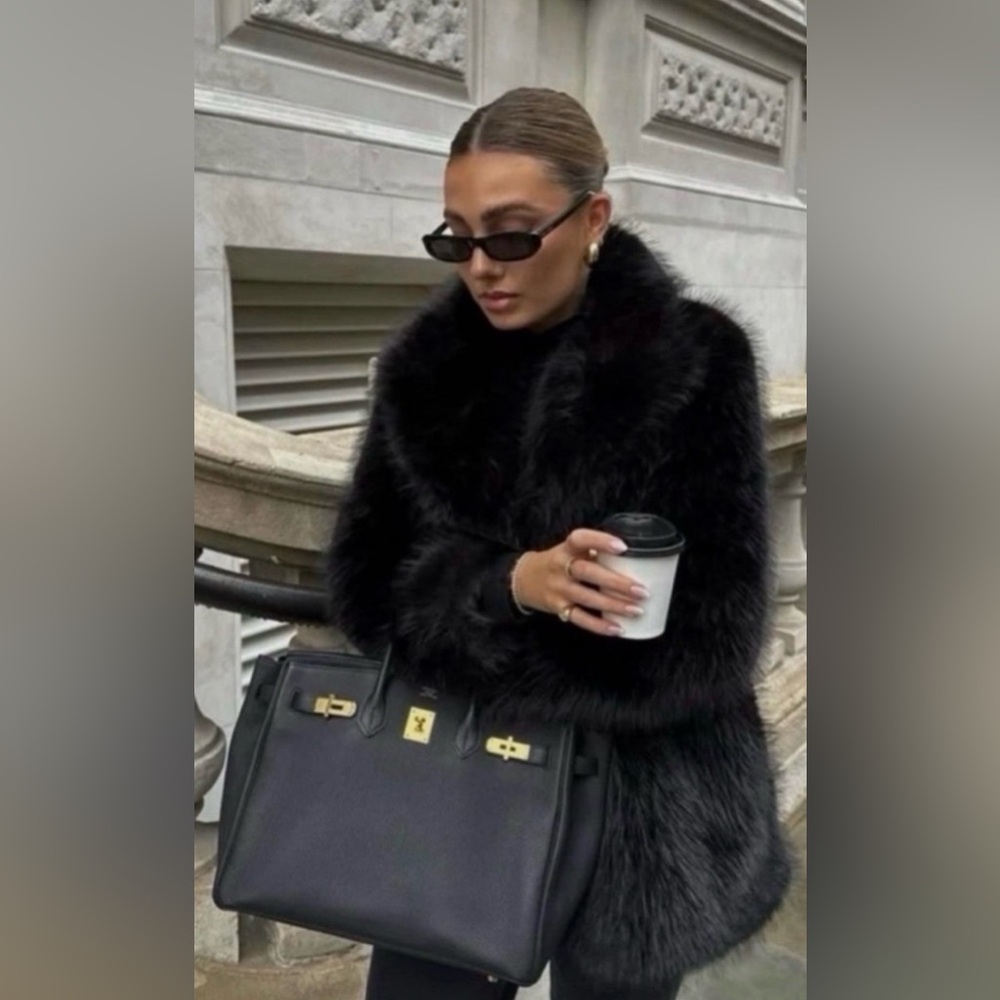Brand new Zara Luxurious cozy Black Faux Fur Coat fantastic piece NWT - Picture 2 of 13